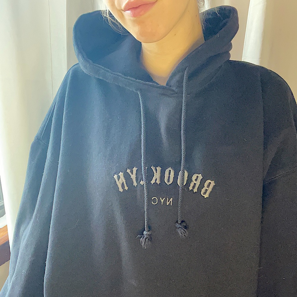 Brandy melville “Brooklyn” black hoodie. Oversized fit. Perfect condition.